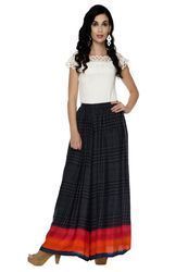 Ladies Black Color Skirt