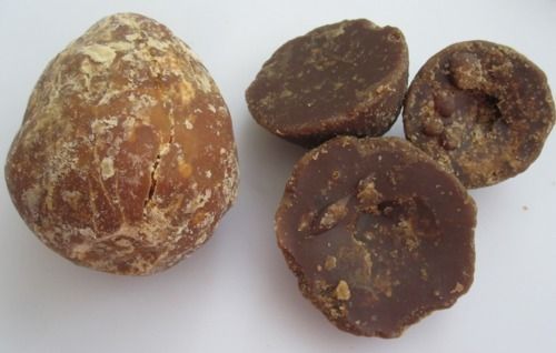 Pure And Organic Jaggery