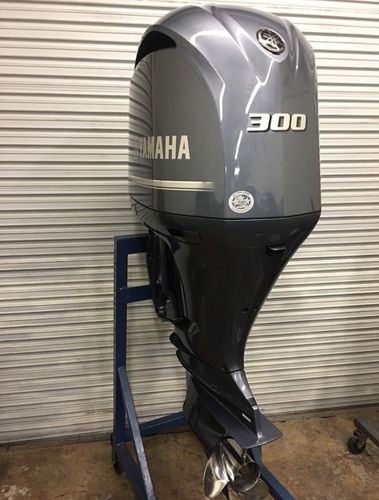 Lower Energy Consumption F300Xca 4 Stroke Outboard Motor Engines