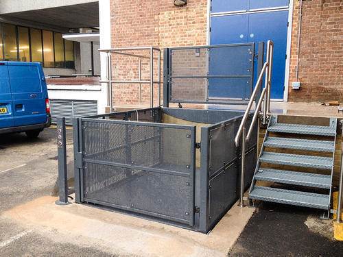 MS External Platform Lift