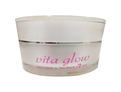 Vita Glow Skin Whitening Cream Age Group: Above 18