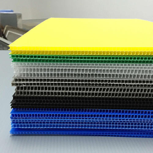 Plastic Corrugated Sheet - 2-8mm Thick, Multicolor Design | Wear-Resisting, Printed Finish