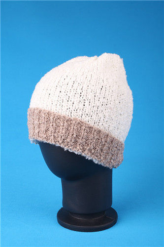 Winter Warm Outdoor Knitted Flanging Brocade Hat