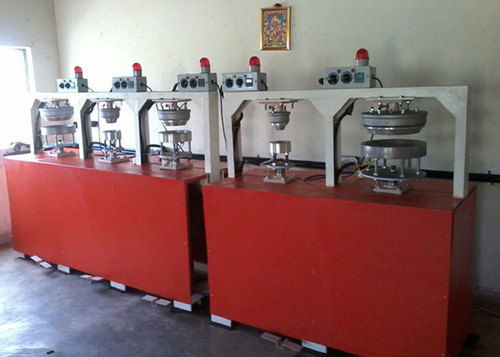 Semi Automatic Pakku Mattai Plate Machine (250 Plates/Hour)