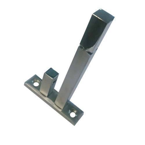 sed replace between brackets for glass sed replace between brackets for glass