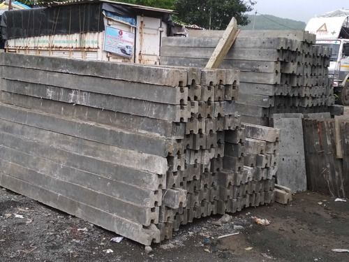 Fencing Poles For Construction