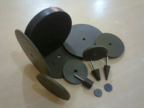 https://tiimg.tistatic.com/fp/1/005/063/rubber-bonded-grinding-wheels-092.jpg