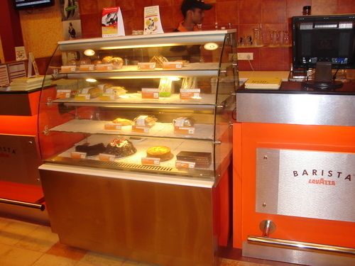 Pastry Display Cabinet With Stainless Body