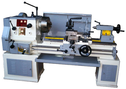 Semi Automatic Lathe Machine - Crafted with Quality Assured Components, Ideal for Precision Machining | Trouble Free Performance, Advanced Technology Compliance