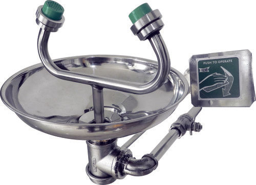Wall Mounted Eyewash Station Hand Operated At Best Price