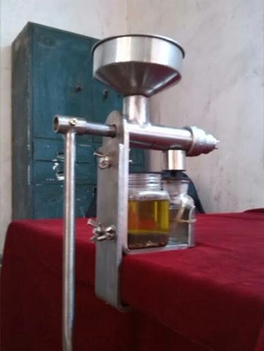 High Performance Manual Oil Maker