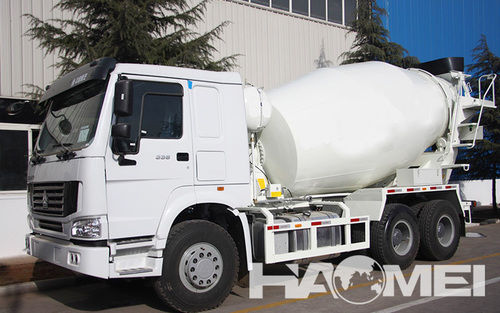 High Performances Self-Loading Concrete Mixer Truck