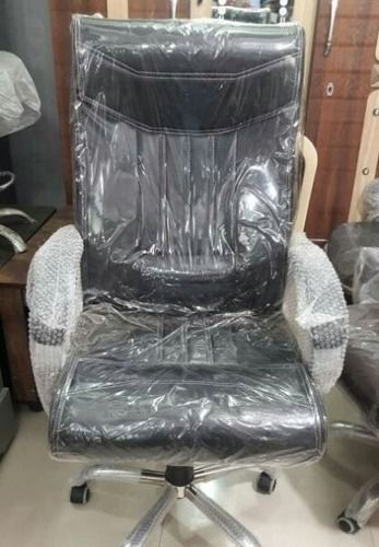 Black Fine Quality Office Chairs