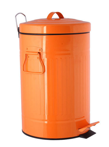 Pedal Garbage Bin (3L) Application: Household