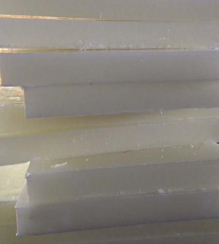 Semi Refined Paraffin Wax Application: Candle Making