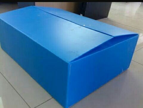 Blue Polypropylene Corrugated Box - Lightweight Construction, Suitable for Heavy Auto Parts, Custom Sizes Available