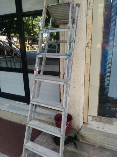 Highly Durable Step Ladder