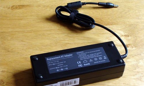 Best Quality Laptop Adaptor