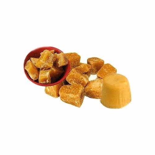 Hygienically Processed Jaggery Sweet