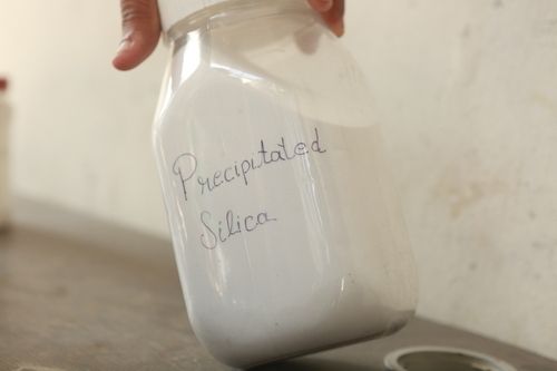 White Precipitated Silica Powder