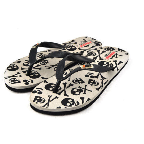 Neat Polish Mens Beach Slipper