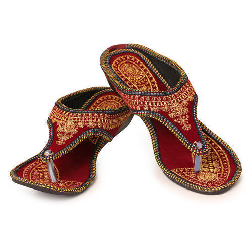 Trendy Design Rajasthani Embroidered Sandals