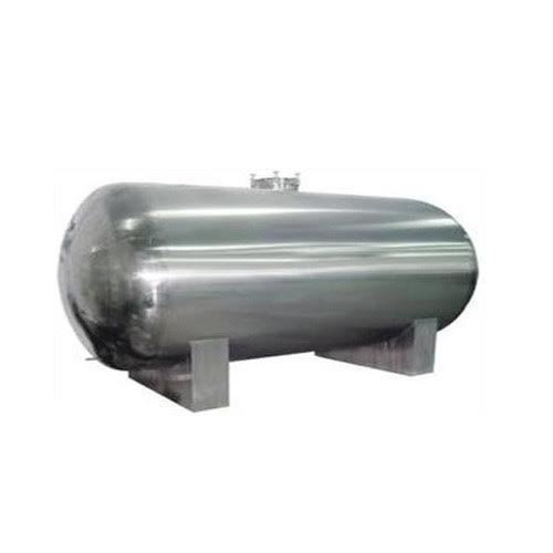 Horizontal Storage Tank - High-Quality Steel, Stratified Design, Optimized Durability and Storage Capabilities