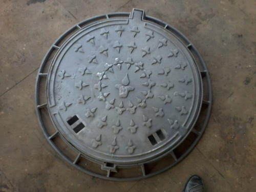 Ductile Iron Manhole Cover - Heavy-Duty, 50 Kg Weight, Enhanced Security Features, Durable Design, Traffic Resistant