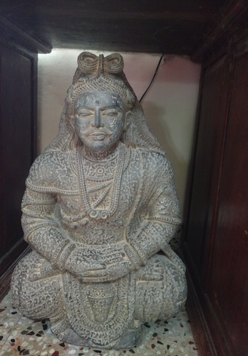 Antique Lord Buddha Statue