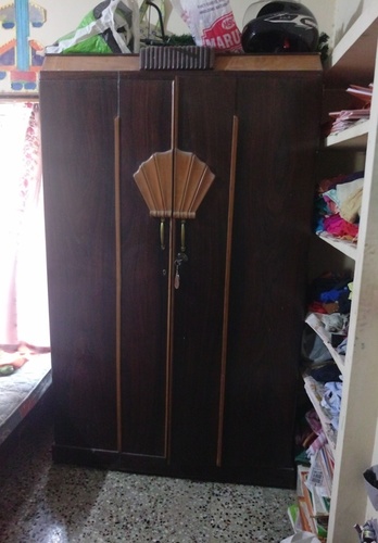 Antique Rose Wood Bero