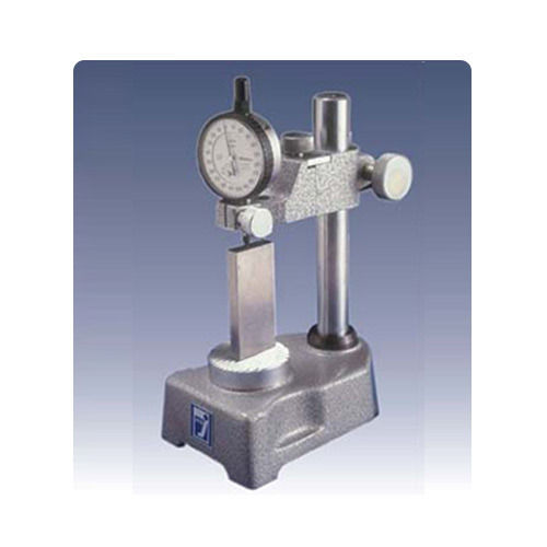 Dial Comparator Stand - Cast Iron Base, 130mm Maximum Height, 8mm Clamping Stem Diameter | Fine Adjustment Range 1mm, Versatile Design for Gauge Adaptability