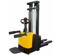 Superior Electric Power Stacker (1.5 Tonne)