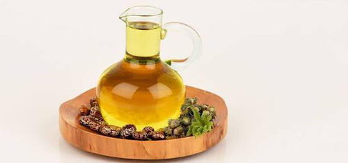 Hygienically Prepared Mausam Castor Oil