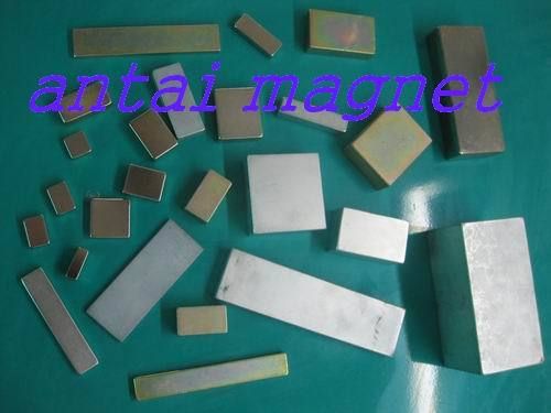 Premium Grade AlNiCo Magnets