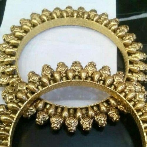 Ladies Gold Beautiful Bangles Gender: Women