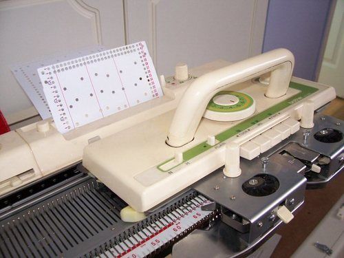 Textile Knitting Machine