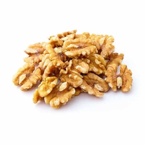 Brown Highly Nutritional Walnuts Kernels