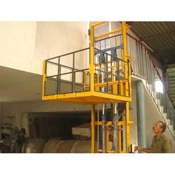 Hydraulic Goods Lift