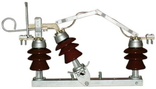 Air Break Switch - Durable Metal with Arcing Horns | Efficient Arc Management and Multiple Conductor Support