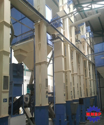 High Grade Automatic Elevators