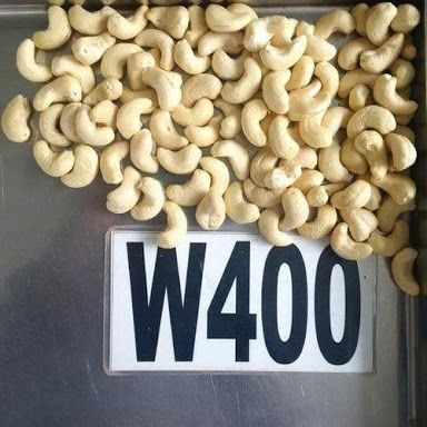 W400 Organic Whole Cashew Nuts