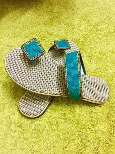 Handcrafted Ladies Jute Sandals Application: Good Working