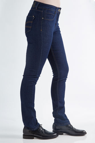 High Comfort Narrow Jeans