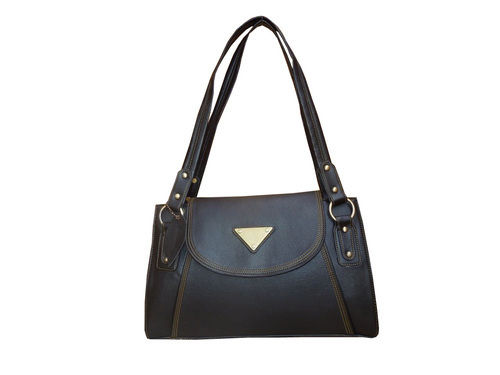 Black Spacious Leatherite Handbag