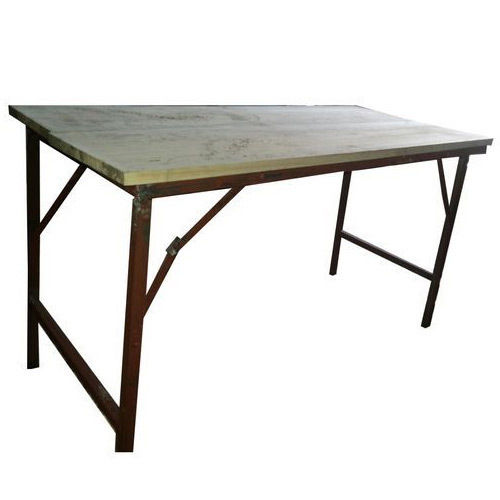 Durable Nature Banquet Table