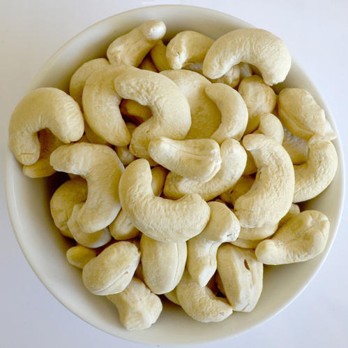 Whole W320 Cashew Nuts - Premium Quality, W/O Shell, Ideal for Table Consumption and Food Industry