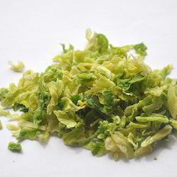 Crunchy Texture Dehydrated Cabbage Flakes Texture: Dried