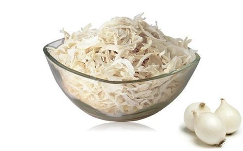 white onion flakes