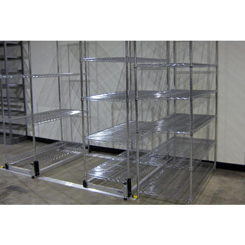 Sturdy Moving Storage Rack