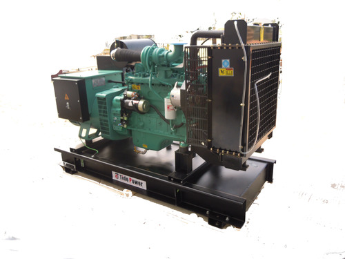 Diesel Generator - 24kw 1600x700x1300mm Cummins 4bt3.9-g1 Engine Electric Start 3 Phase 380V